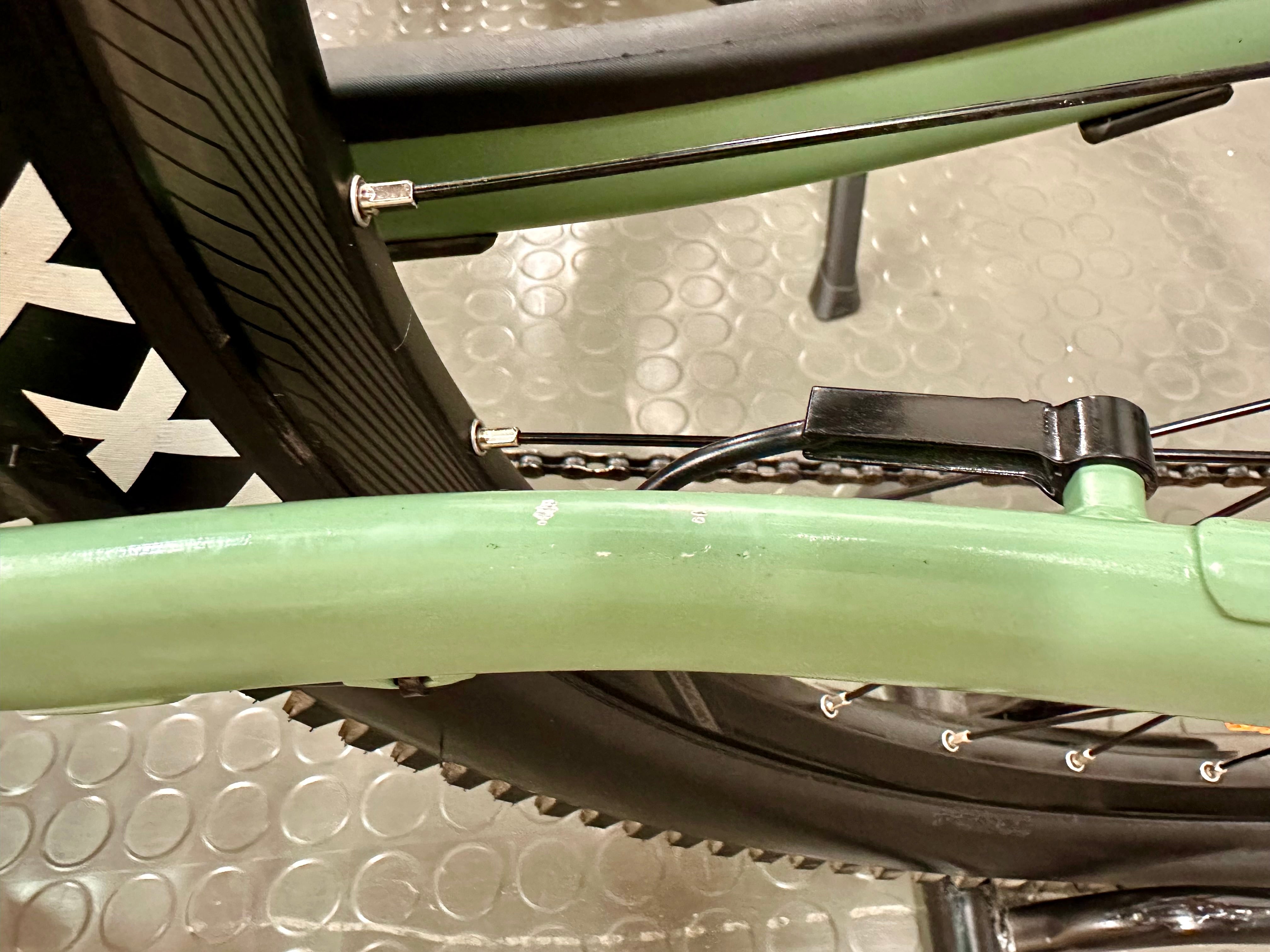 Giant Talon E+ 1  V2 500 Wh shale green Vorführrad Größe L